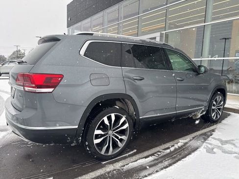 Used 2019 Volkswagen Atlas SEL Premium image 3