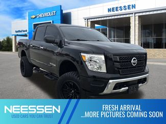 Used 2021 Nissan Titan SV w/ Accessory Utility Package video 1