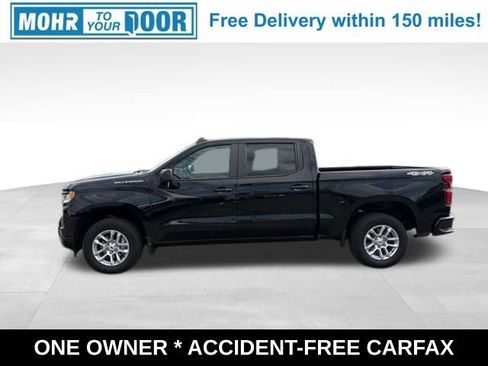 Used 2023 Chevrolet Silverado 1500 RST AWD/4WD image 2