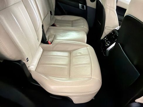 Used 2019 Land Rover Range Rover Sport HSE image 25