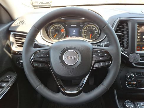 Used 2023 Jeep Cherokee Altitude Lux AWD/4WD image 25