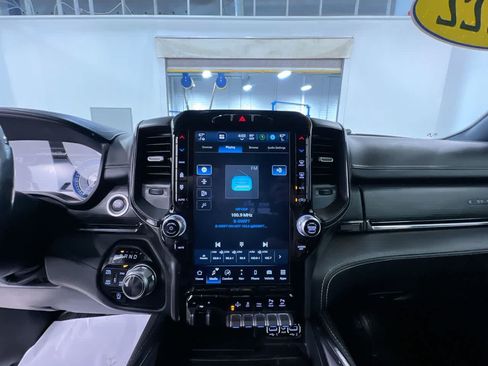 Used 2022 RAM 1500 Limited w/ Night Edition AWD/4WD image 25