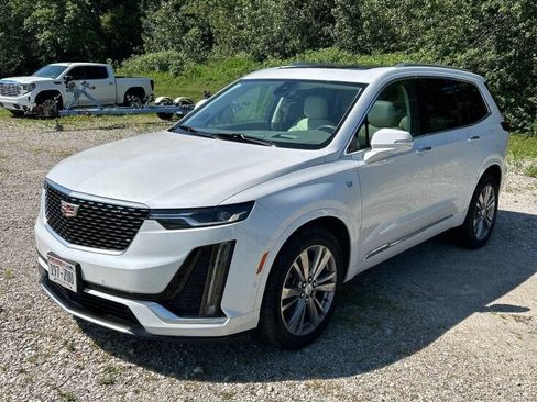 Certified 2023 Cadillac XT6 Premium Luxury w/ Technology Package AWD/4WD image 1
