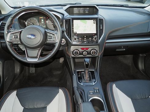 Used 2019 Subaru Crosstrek 2.0i Limited w/ Moonroof Package w/Navigation image 12