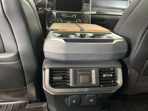 Used 2021 Ford F150 Platinum w/ FX4 Off-Road Package AWD/4WD image 31