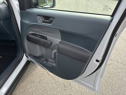 New 2025 Ford Maverick XL w/ Equipment Group 101A AWD/4WD image 27