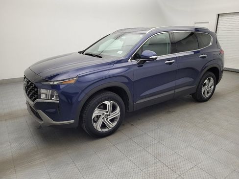 Used 2023 Hyundai Santa Fe SEL image 2