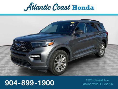 Used 2023 Ford Explorer XLT w/ Equipment Group 202A AWD/4WD image 1