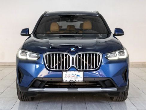 Used 2022 BMW X3 xDrive30i w/ Convenience Package AWD/4WD image 3