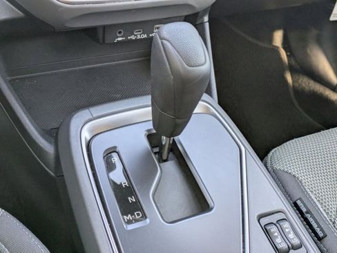 Used 2024 Subaru Crosstrek 2.0i Premium image 11