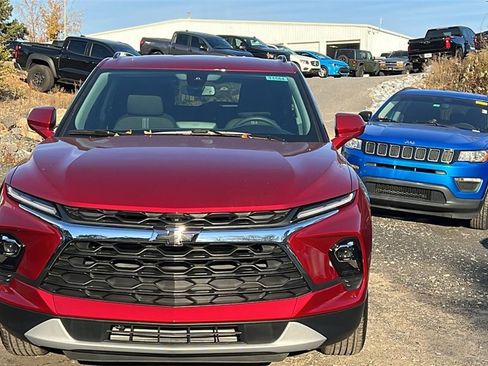 New 2026 Chevrolet Blazer LT image 2