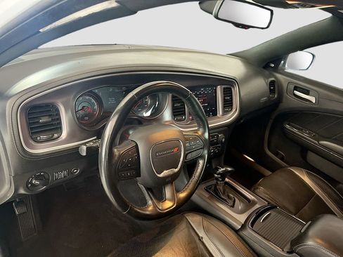 Used 2020 Dodge Charger SXT w/ Plus Group RWD image 9
