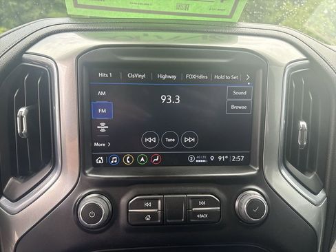Used 2022 Chevrolet Silverado 2500 LTZ w/ LTZ Convenience Package AWD/4WD image 13