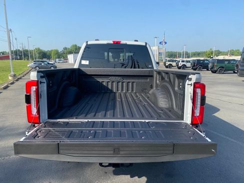 New 2026 Ford F250 Platinum AWD/4WD image 9