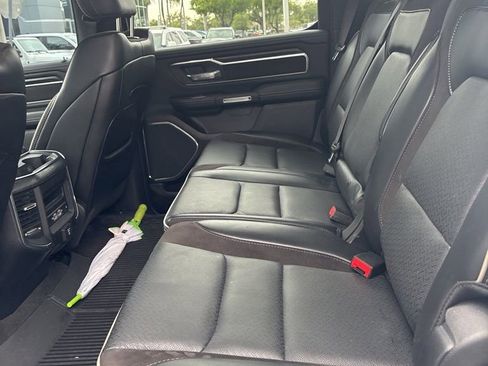 Used 2024 RAM 1500 Laramie AWD/4WD image 7