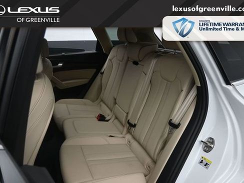 Used 2025 Audi Q5 2.0T Premium Plus w/ Premium Plus Package AWD/4WD image 25