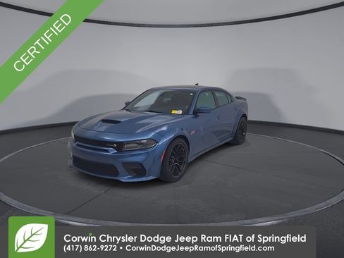 Used 2020 Dodge Charger Scat Pack RWD image 6