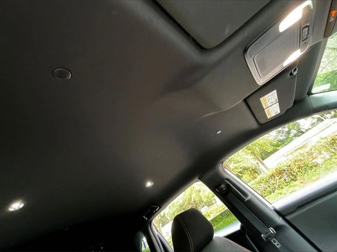 Used 2024 Honda HR-V Sport image 24