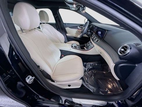 Used 2019 Mercedes-Benz E 300 image 33