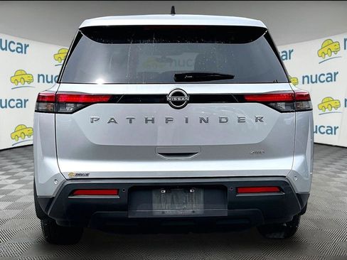 Used 2024 Nissan Pathfinder S AWD/4WD image 7