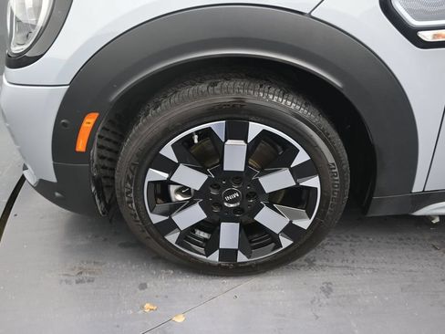 Used 2024 MINI Cooper Countryman S w/ Mini Untamed Edition FWD image 9