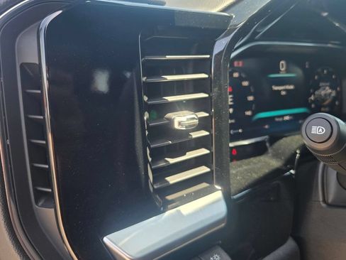 New 2026 Chevrolet Silverado 2500 High Country w/ Midnight Edition AWD/4WD image 13