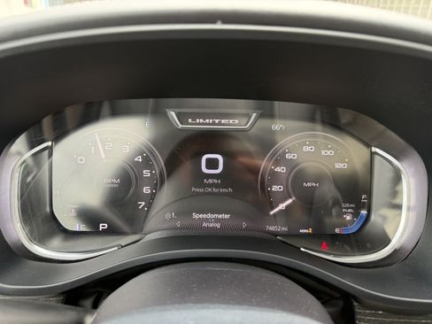 Used 2023 RAM 1500 Limited AWD/4WD image 24