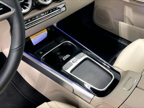 New 2026 Mercedes-Benz GLB 250 image 7