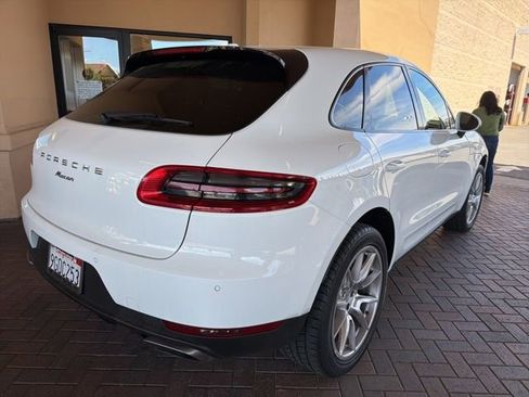 Used 2018 Porsche Macan image 8