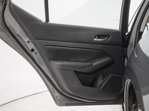 Used 2022 Nissan Altima 2.5 SV AWD/4WD image 37
