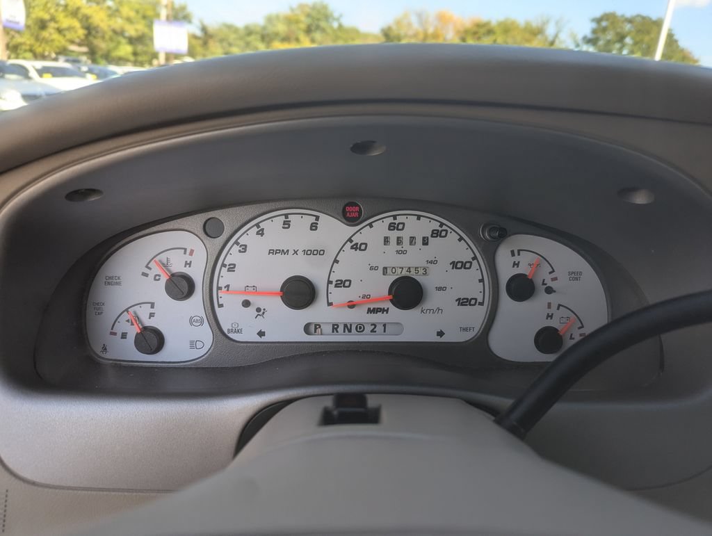 Used 2003 Ford Explorer Sport Trac XLS RWD image 16