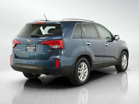 Used 2014 Kia Sorento LX FWD image 5