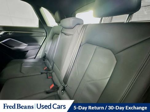 Used 2024 Audi Q3 2.0T Premium image 25