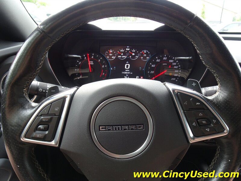 Used 2016 Chevrolet Camaro SS RWD image 24