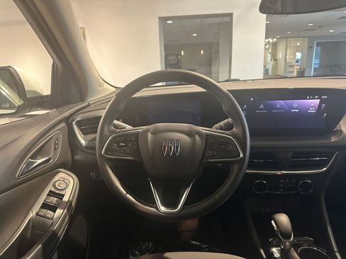 Used 2025 Buick Encore GX Preferred image 28