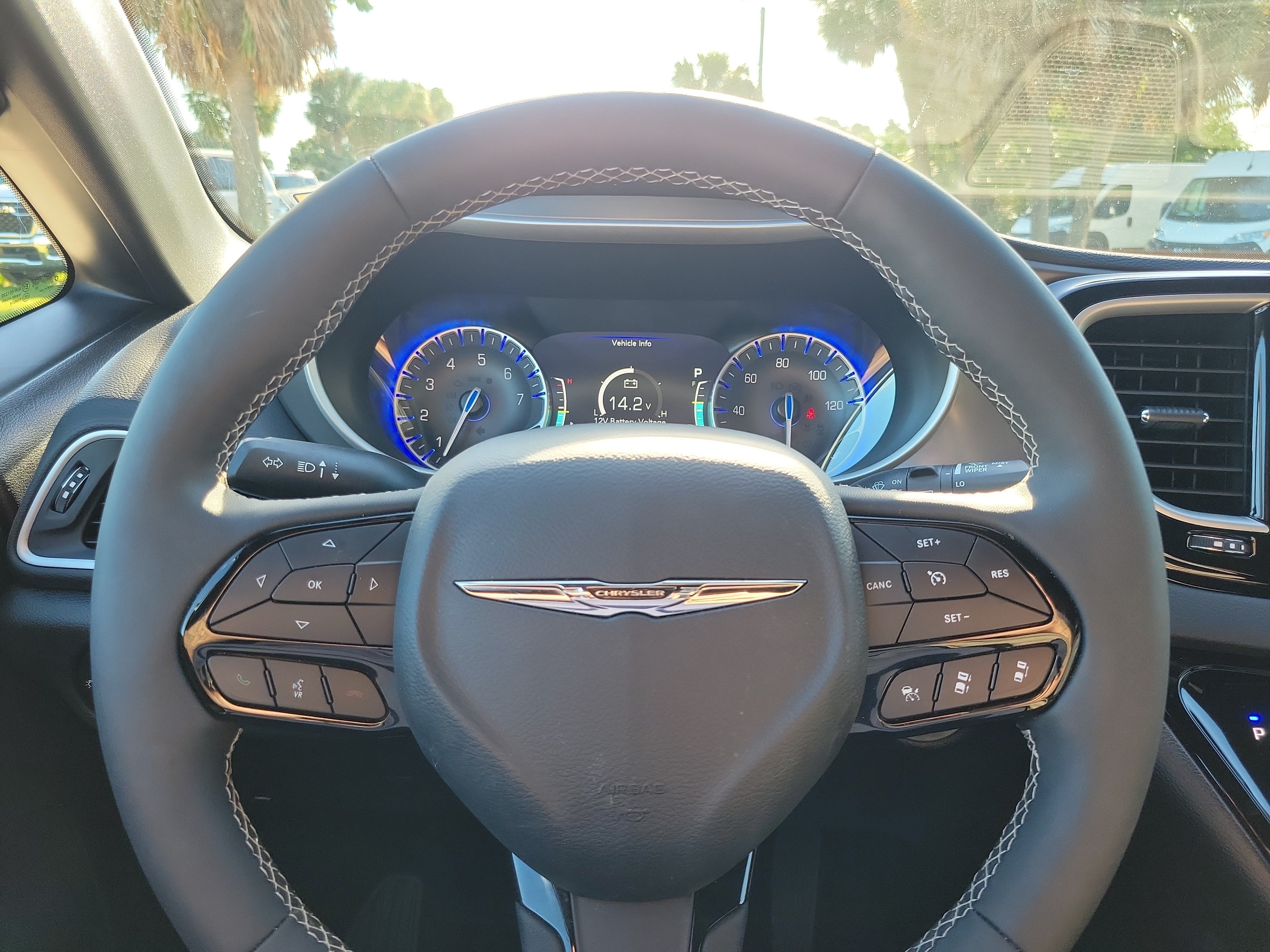 Used 2026 Chrysler Pacifica Select w/ S Appearance Package FWD image 16