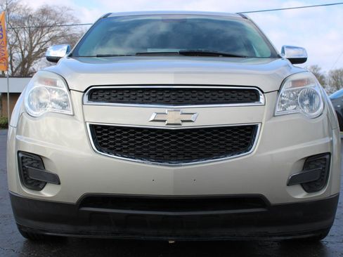 Used 2014 Chevrolet Equinox LT w/ Driver Convenience Package image 2