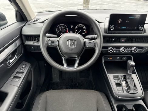 Used 2023 Honda CR-V LX image 16