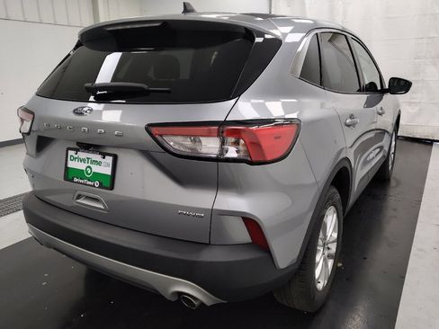 Used 2022 Ford Escape SE AWD/4WD image 9
