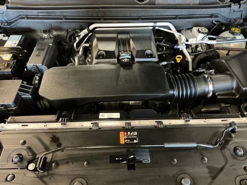 Certified 2023 GMC Canyon Denali AWD/4WD image 10