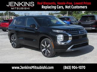 New 2025 Mitsubishi Outlander SE video 1