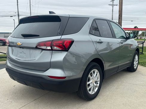 Used 2024 Chevrolet Equinox LS w/ LS Convenience Package FWD image 7