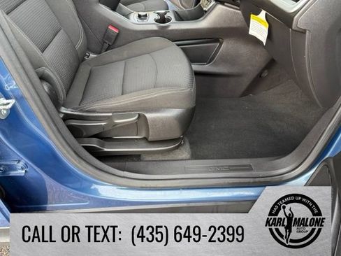 Used 2024 GMC Terrain SLE w/ Driver Convenience Package AWD/4WD image 40