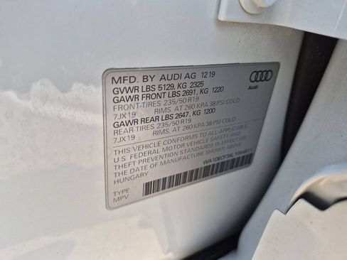 Used 2020 Audi Q3 2.0T Premium w/ Convenience Package AWD/4WD image 24