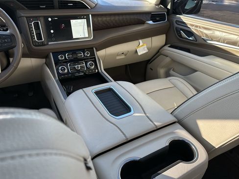 Certified 2022 GMC Yukon Denali w/ Max Trailering Package image 20