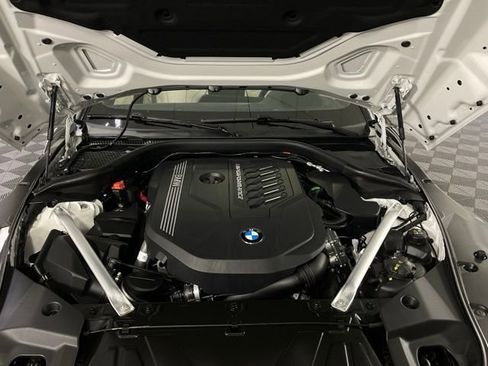 Certified 2026 BMW Z4 M40i w/ Premium Package image 51