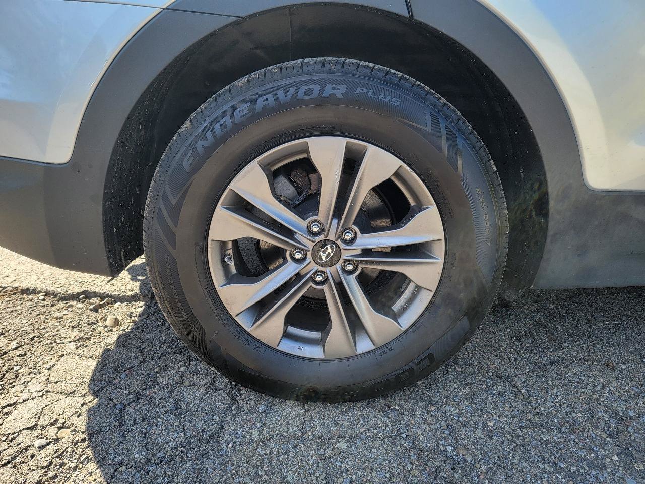 Used 2015 Hyundai Santa Fe Sport AWD/4WD image 41