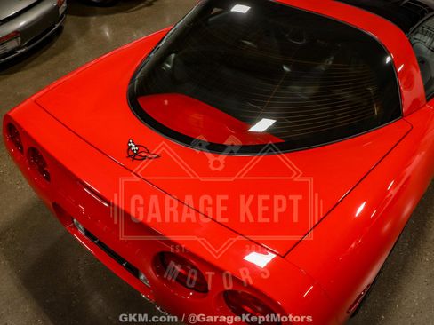 Used 1997 Chevrolet Corvette Coupe w/ Roof Pkg image 43