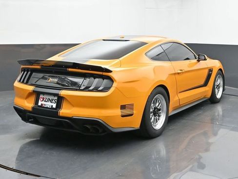 Used 2019 Ford Mustang GT Premium w/ GT Performance Package image 10