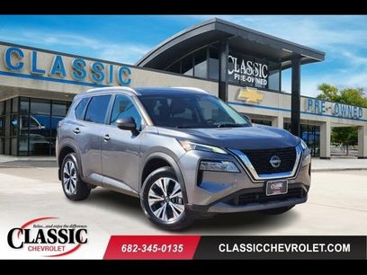 Used 2022 Nissan Rogue SV w/ SV Premium Package